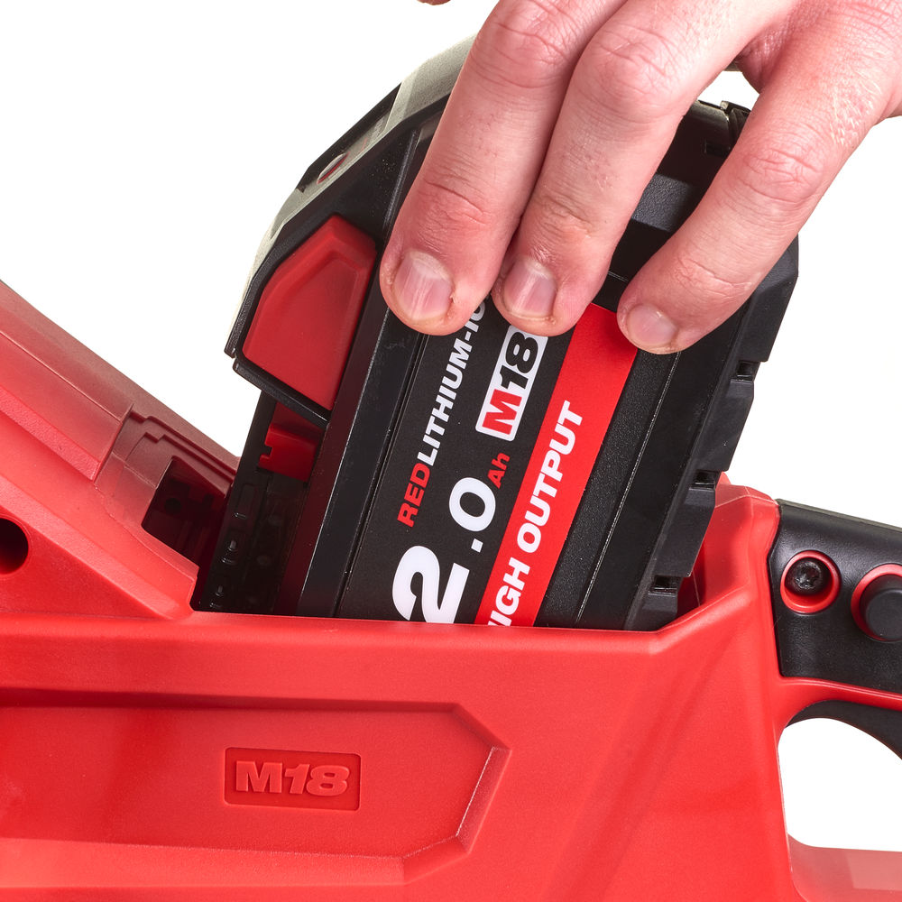 Milwaukee M18 FUEL™ aku pila řetězová s lištou 30 cm M18 FCHSC-121 