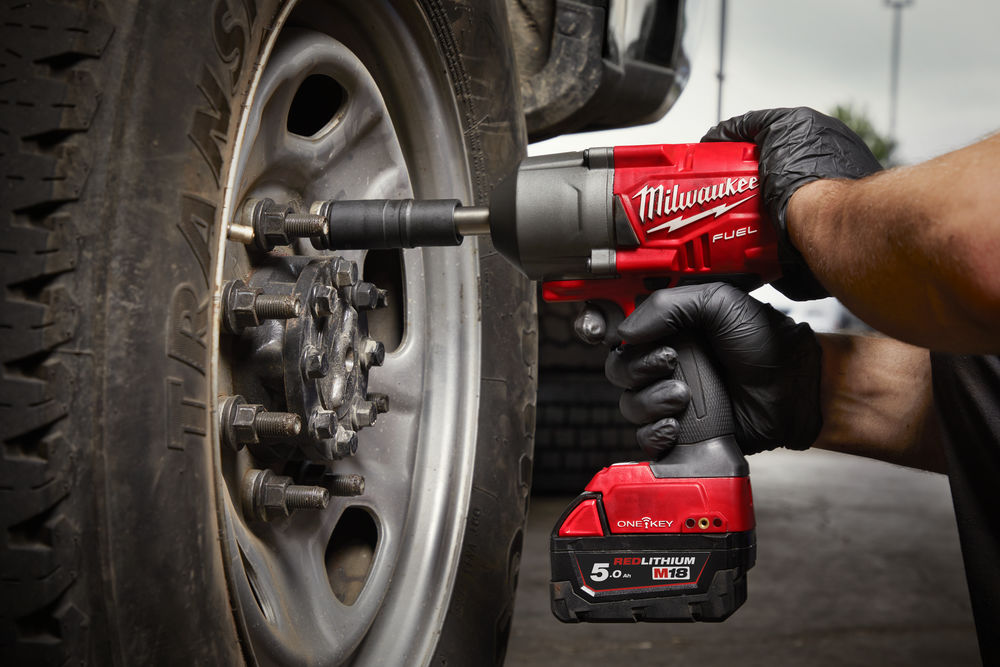 Milwaukee M18 FUEL™ ½″ aku utahovák ONE-KEY™ M18 ONEFHIWF12E-0X 