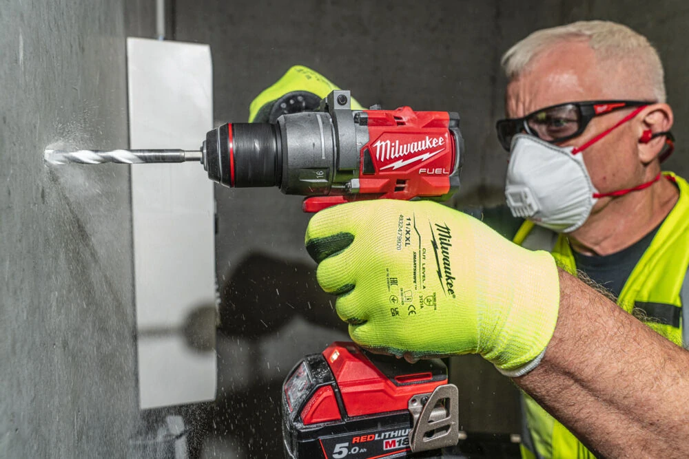 Milwaukee M18 FUEL™ aku vrtačka příklepová M18 FPD3-0
