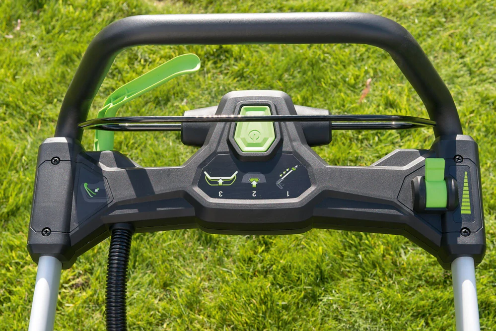 EGO aku sekačka s pojezdem LM2020E-SP