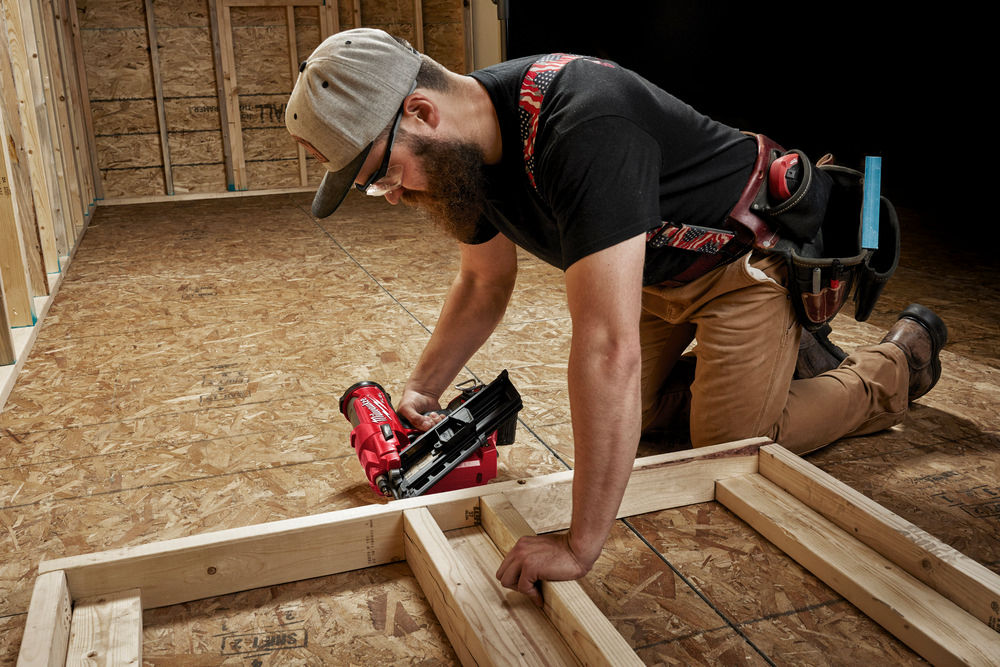 Milwaukee M18 FUEL™ 34° aku hřebíkovačka M18 FFN-502C