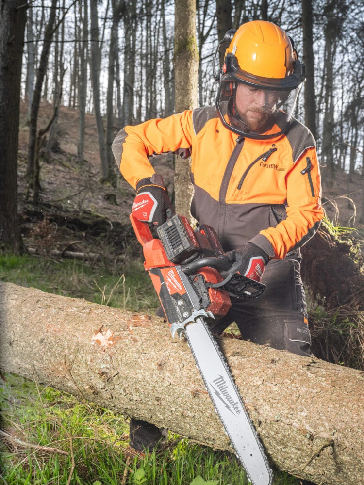 Milwaukee M18 FUEL™ řetězová pila 50 cm M18 F2CHS50-0