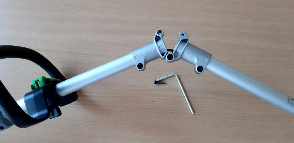 EGO aku strunový travní vyžínač ST1301E - sada