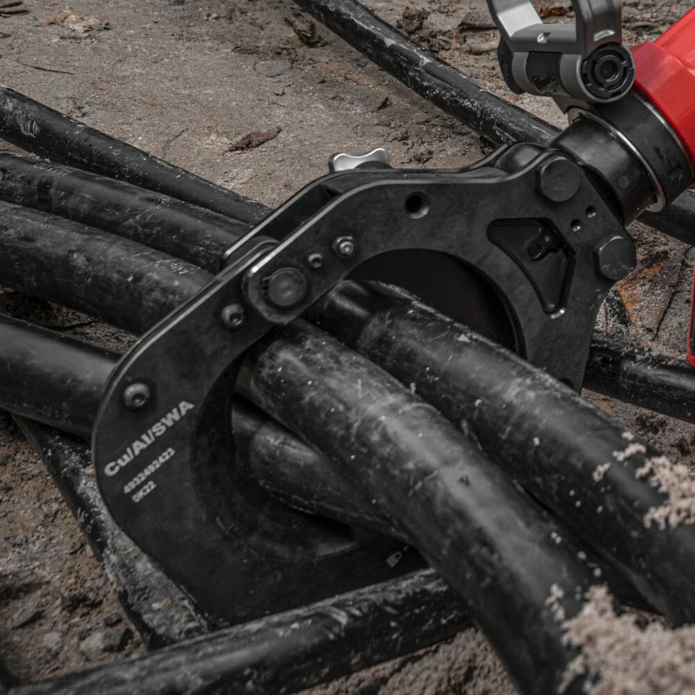 Milwaukee M18™ FORCE LOGIC™ hydraulické kleště na kabely 125 mm