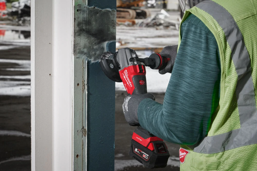 Milwaukee M18 FUEL™ bezpečnostní bruska 125 mm M18 FSAGSVO125X-502X