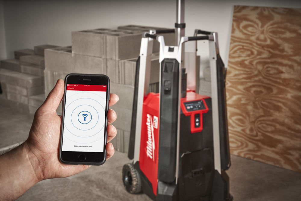 Milwaukee MX FUEL™ aku svítilna stožárová MXF TL-601