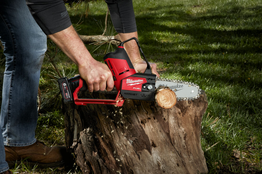 Milwaukee M12 FUEL™ HATCHET™ aku pila prořezávací M12 FHS-602X