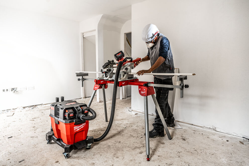 Milwaukee M18 FUEL™ aku vysavač třídy L 23 L M18 F2VC23L-0