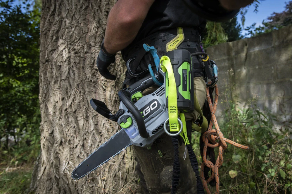 EGO aku jednoruční řetězová pila CS1200E