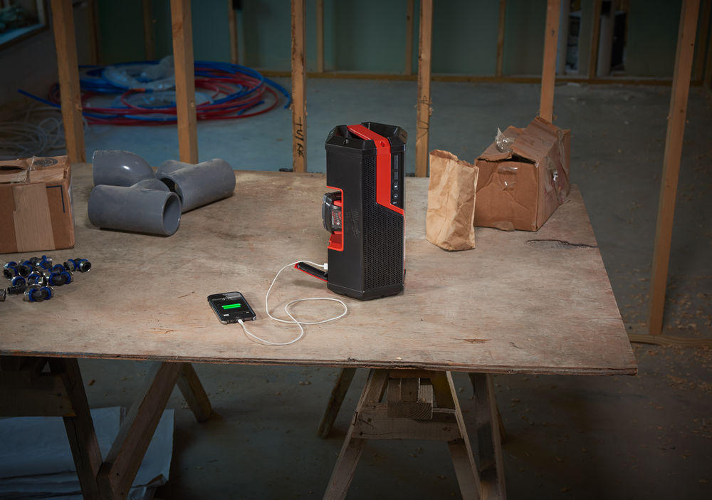 Milwaukee M12™-M18™ aku bluetooth® reproduktor M12-18 JSSP-0