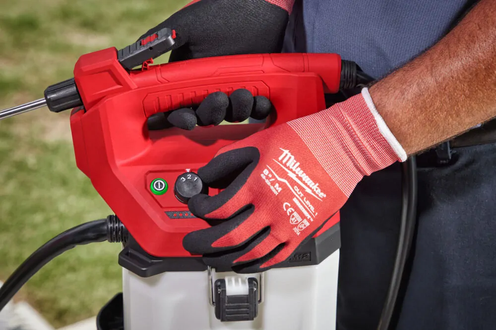 Milwaukee M12™ rozprašovač na chemikálie 3,7l M12 BHCS3L-201
