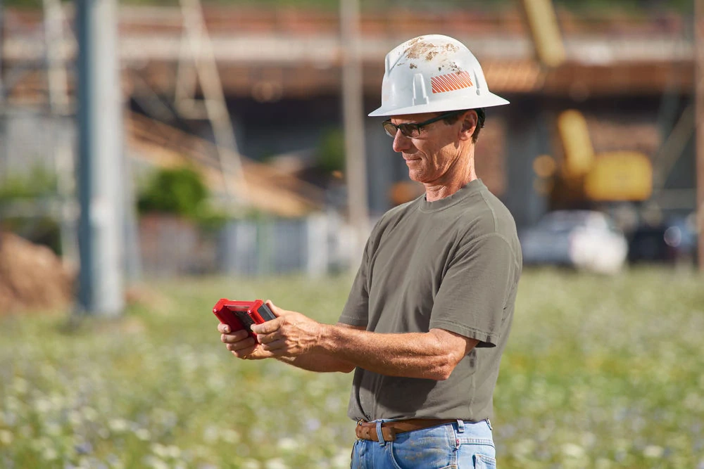 Milwaukee M18™ FORCE LOGIC™ - nůžky hydraulické na zemní kabely M18 HCC75R-502C