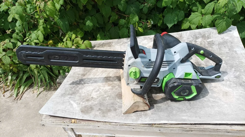 EGO aku řetězová pila CS1800E