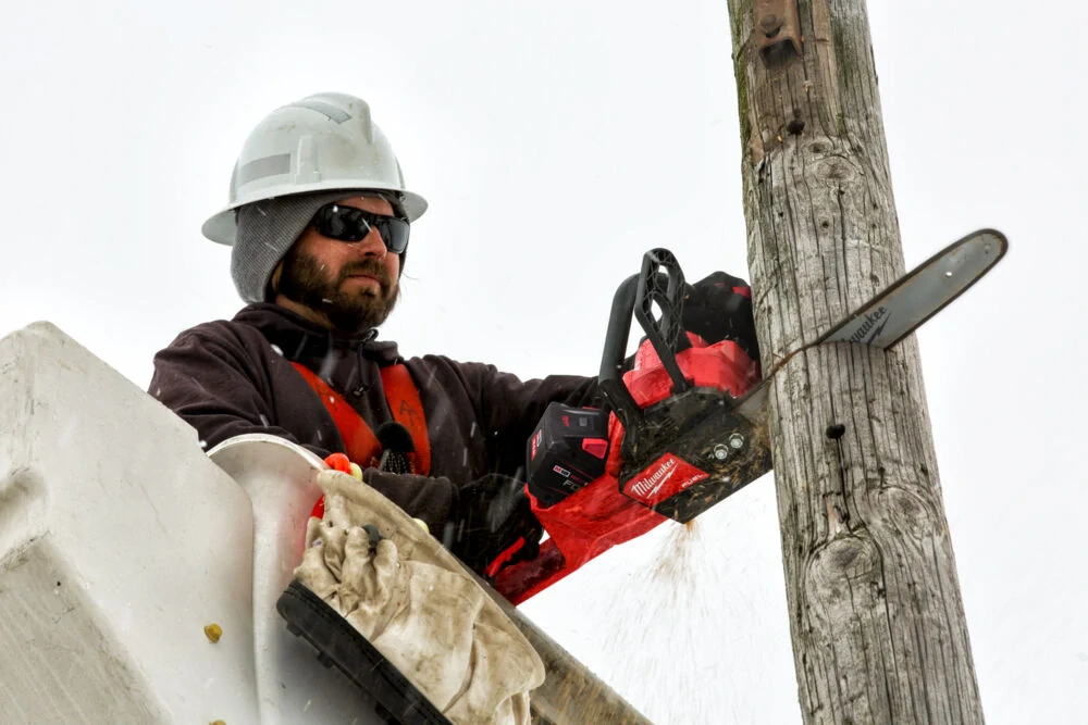 Milwaukee M18 FUEL™ Řetězová pila s lištou 35 cm M18 FCHS35-122